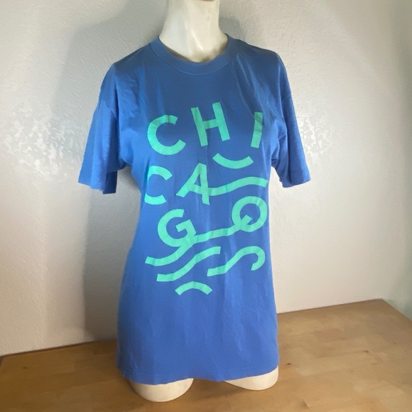 Chicago Blue T-Shirt Womens Small Spell-Out Short Sleeves Streetwear 4th Is King - Picture 1 of 9